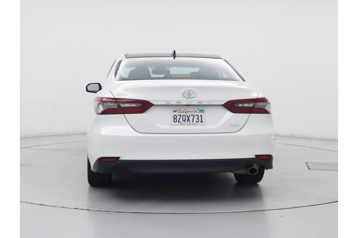 $30998 : Toyota Camry 2022 XLE 4dr Se image 6