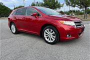 $9900 : 2013 Venza LE thumbnail