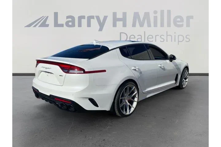 Kia Stinger 2023 GT-Line 4dr image 5
