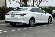 $29995 : Lexus ES 350 2019 F SPORT 4d thumbnail