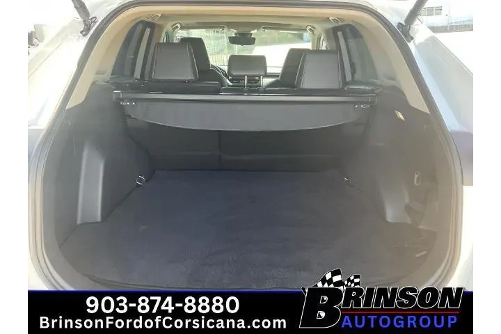 $36990 : Toyota RAV4 2024 XLE Premium image 9