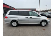 2009 Odyssey 5dr LX en Lexington