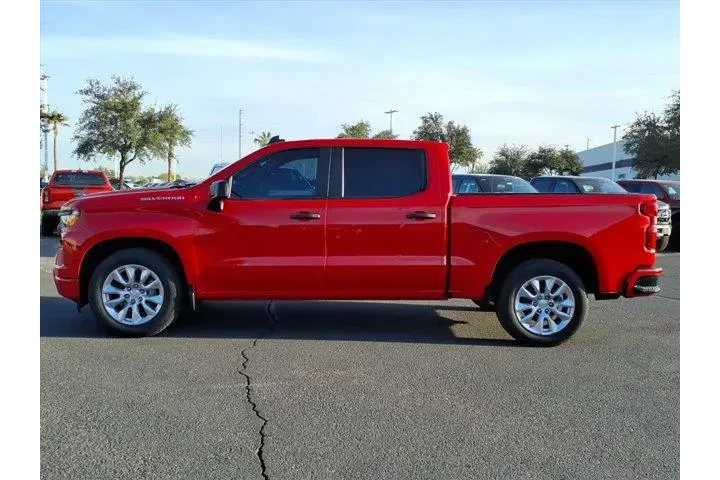 $28900 : Chevrolet Silverado 1500 202 image 2