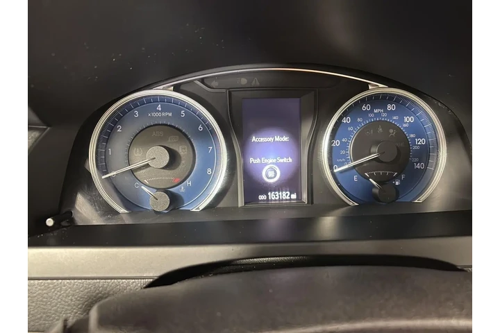 $12592 : 2015 Camry XLE image 3