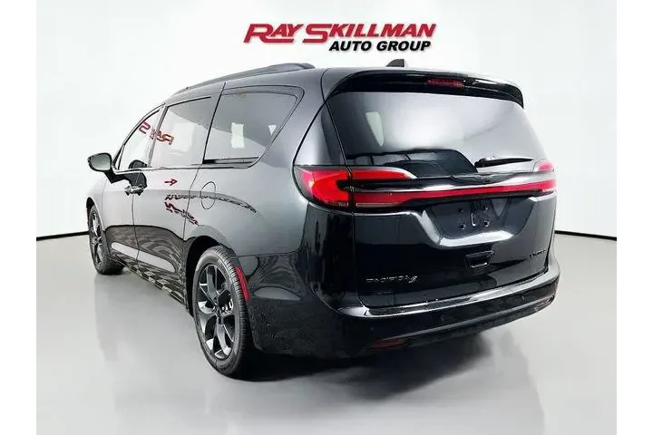 $39975 : Chrysler Pacifica 2024 Limit image 5