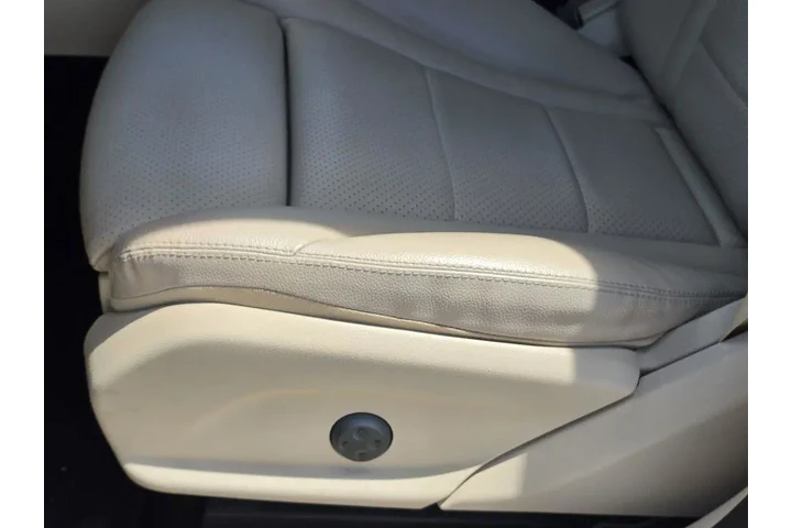 $31900 : Mercedes-Benz GLC 2022 GLC 3 image 8