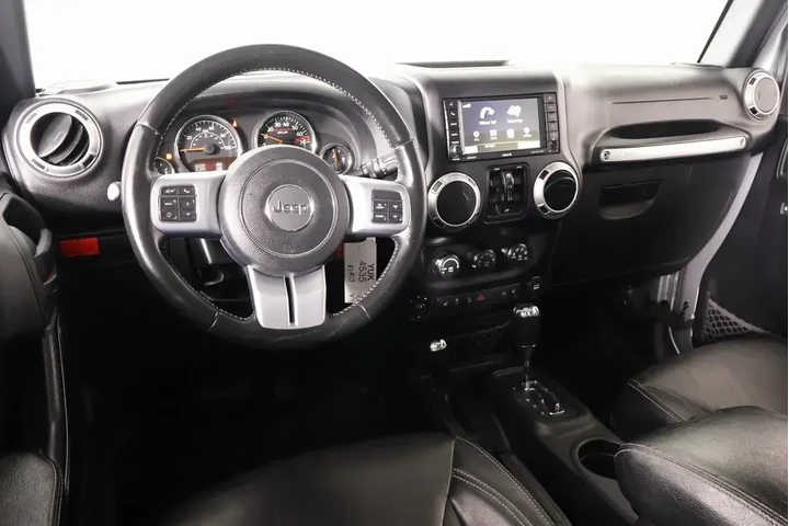 $21597 : Jeep Wrangler Unlimited 2016 image 2