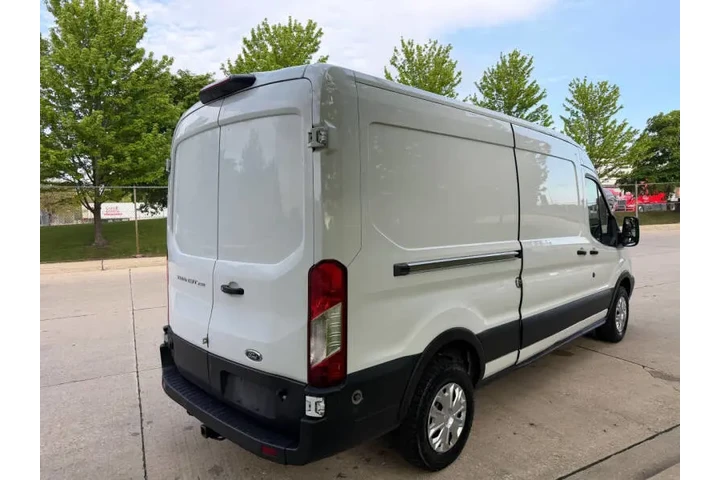 $1 : 2019 Transit 250 image 7