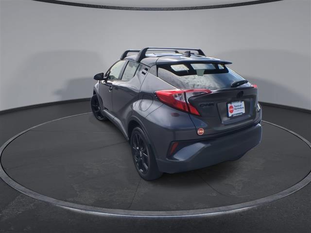 $25300 : PRE-OWNED 2022 TOYOTA C-HR NI image 7