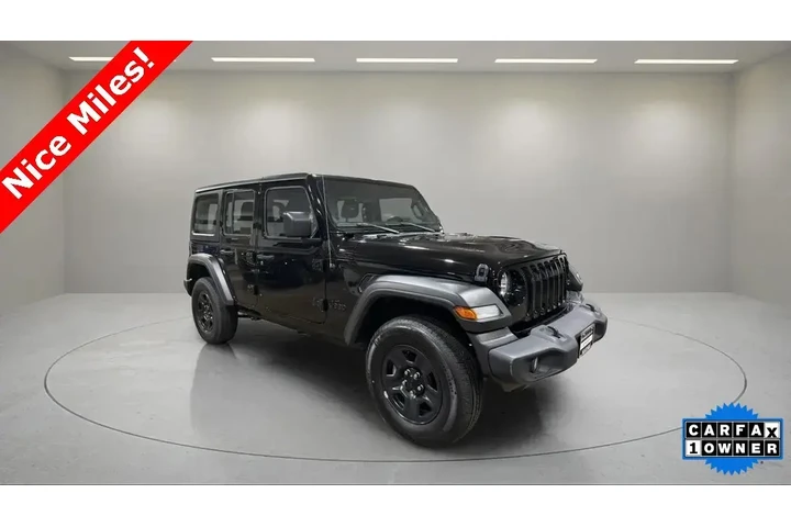 $30995 : Jeep Wrangler Unlimited 2022 image 1