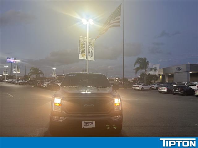 $44899 : Pre-Owned 2022 F-150 XL image 1