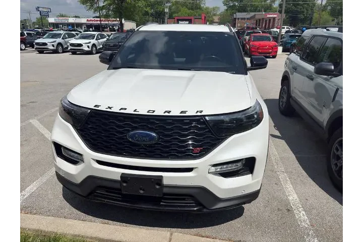 $30750 : Ford Explorer 2020 AWD ST 4d image 5