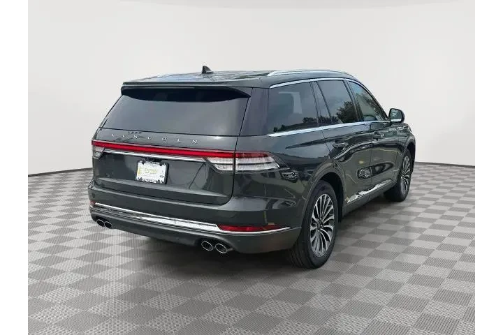 $39848 : Lincoln Aviator 2023 AWD Res image 7