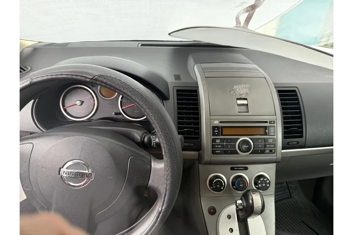 $1250 : Nissan 135K miles Running fair image 6