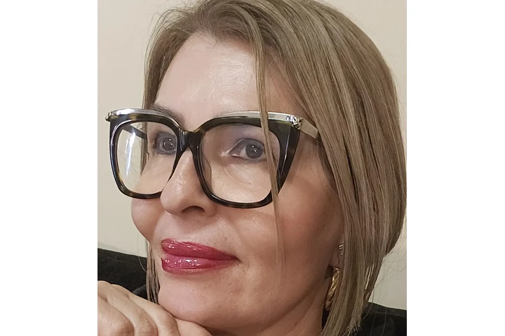 Señora sexy image 1