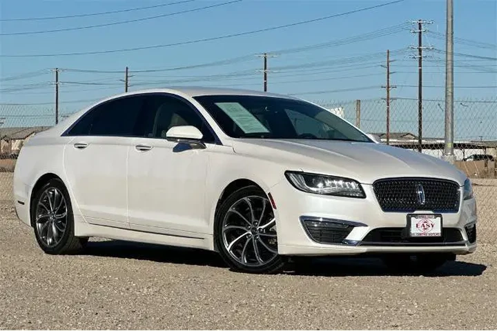 $25900 : Lincoln MKZ 2018 Premiere 4d image 2