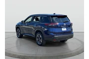 $24398 : Nissan Rogue 2024 AWD SV 4dr thumbnail