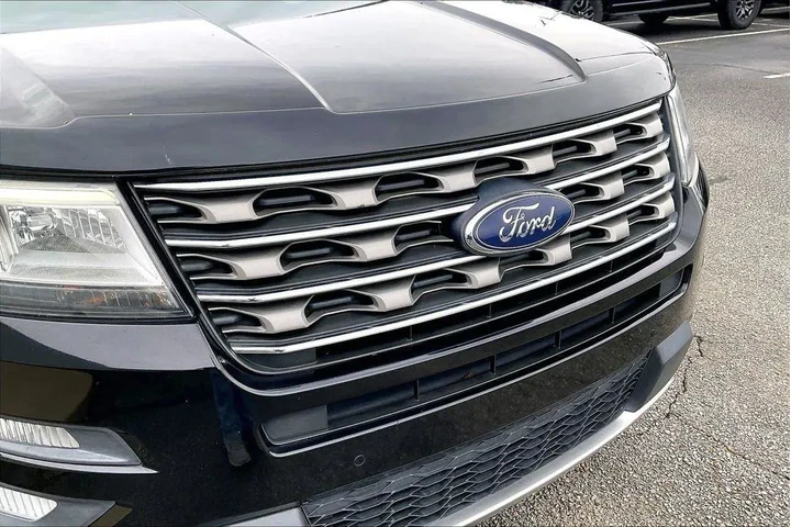 $16691 : Ford Explorer 2017 XLT 4dr S image 5