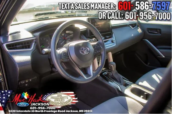 $29995 : Toyota Corolla Cross Hybrid image 6