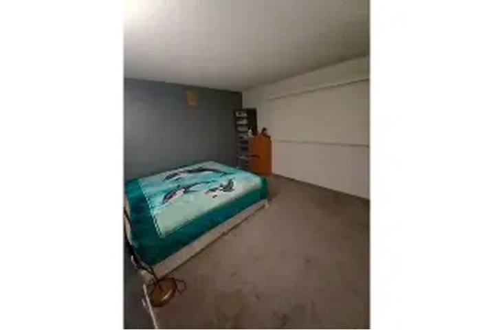 $950 : RENTO CUARTO GRANDE image 2