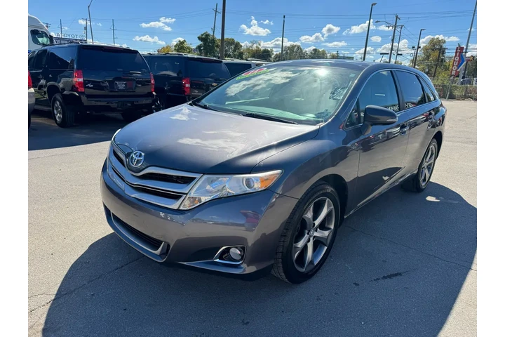 $14980 : 2014 Venza XLE 4D SUV image 6