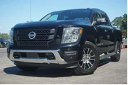 $27990 : Nissan Titan 2020 4x4 SV 4dr thumbnail