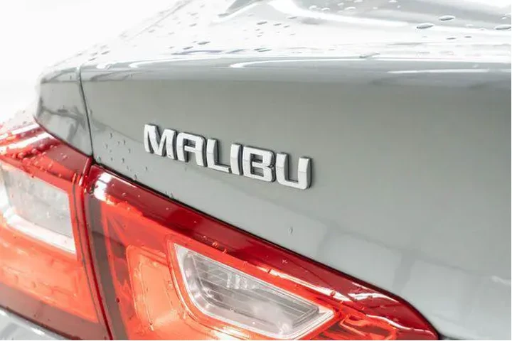 $19762 : Chevrolet Malibu 2024 LS 4dr image 7