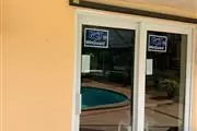 yordan windows and doors en Hialeah