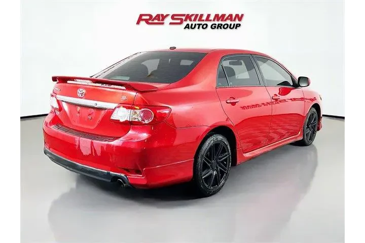 $9975 : Toyota Corolla 2013 L 4dr Se image 5