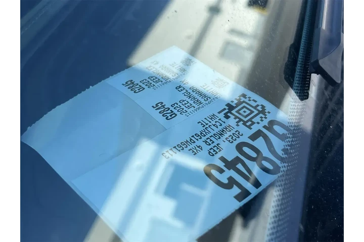 $25748 : Jeep Wrangler 2023 4x4 Sahar image 3