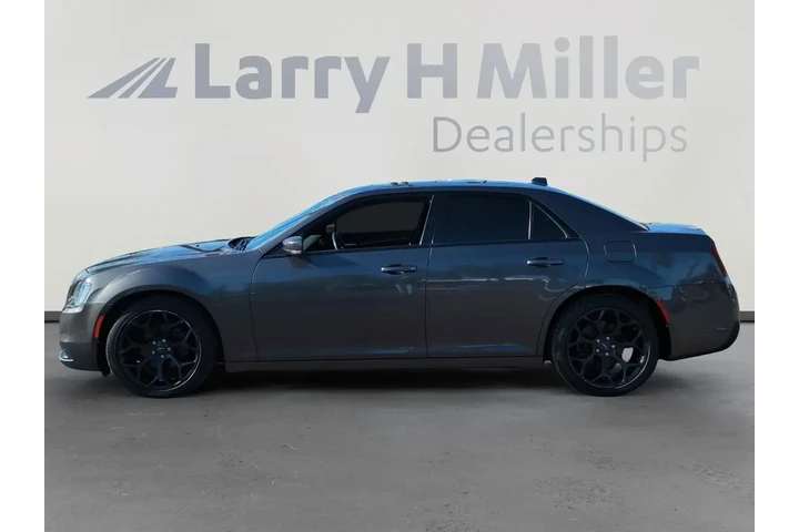 $24286 : Chrysler 300 2020 S 4dr Seda image 2
