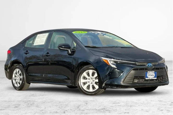$21990 : Toyota Corolla Hybrid 2025 L image 2