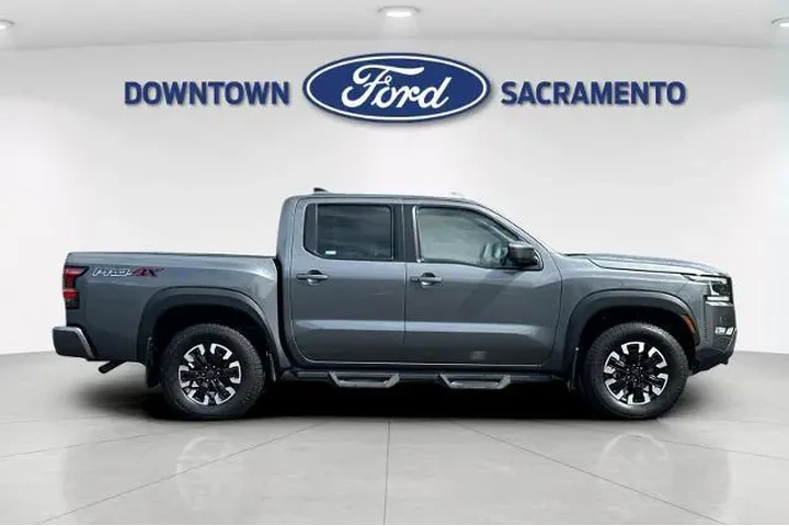 $34907 : Nissan Frontier 2023 4x4 PRO image 10