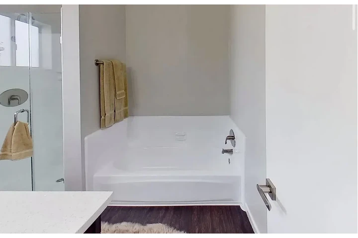 $600 : Apartamentos logan image 3