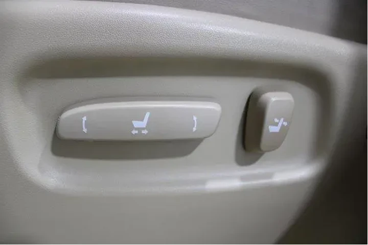 $11789 : Lexus RX 350 2010 AWD 4dr SU image 4