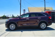 $10995 : Used 2016 Sorento AWD 4dr 2.4 thumbnail