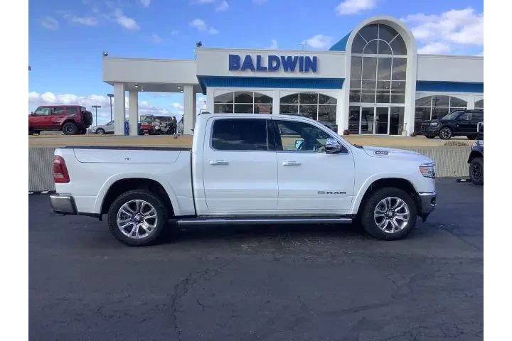 $32950 : Ram 1500 2022 4x4 Limited Lo image 8