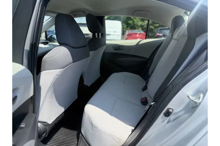 $17995 : 2022 Corolla LE image 10