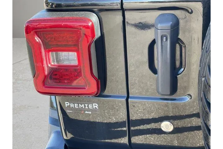 $33935 : Jeep Wrangler Unlimited 2020 image 9