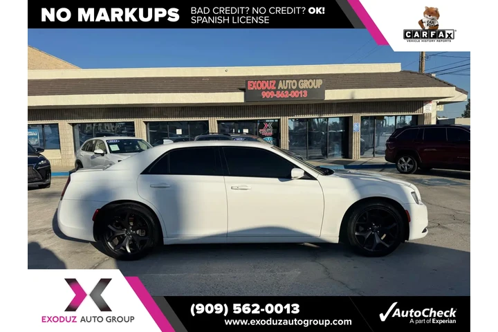 $17995 : 2021 300 300S image 6