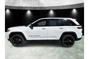 $29985 : Jeep Grand Cherokee 2023 4x4 thumbnail