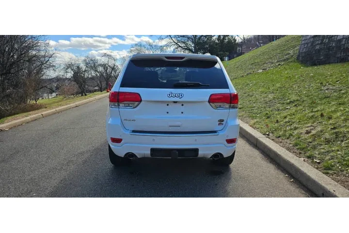 $10995 : 2015 Grand Cherokee Overland image 10