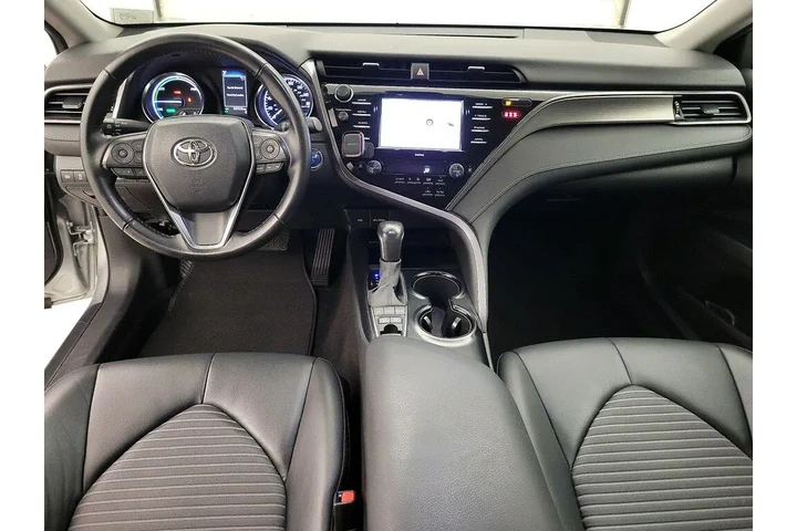 $25998 : Toyota Camry Hybrid 2020 SE image 9