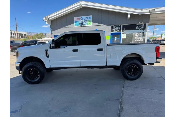 2018 F-250 SD XLT Crew Cab 4WD image 8