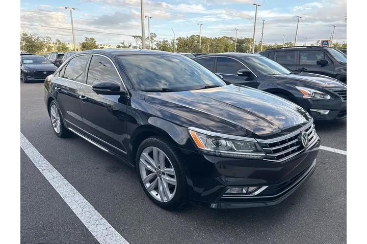 $15991 : Volkswagen Passat 2018 2.0T image 3