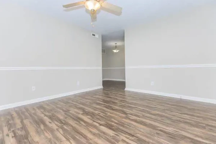 $1300 : A spacious 2 bed image 4