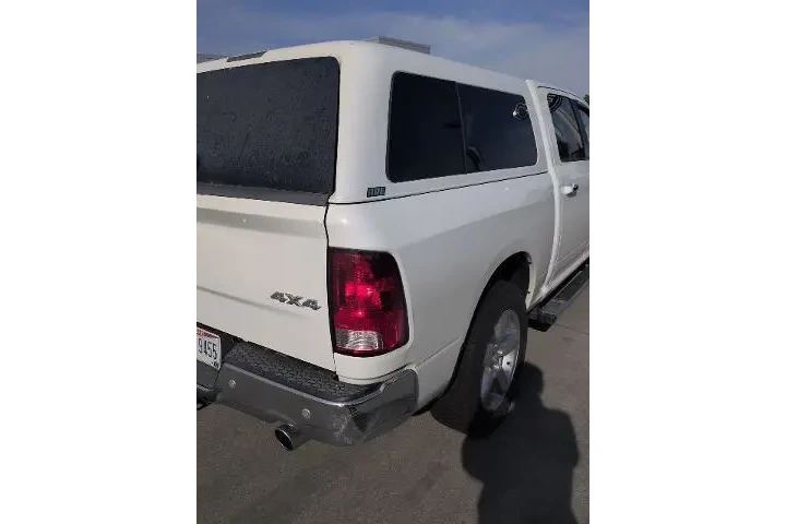 $18074 : Ram 1500 2016 4x4 SLT 4dr Cr image 5