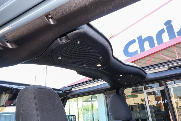 $37988 : 2025 Wrangler 4xe Rubicon 4x4 image 9