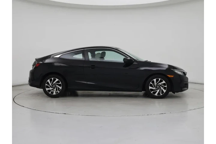 $16998 : Honda Civic 2016 LX 2dr Coup image 7