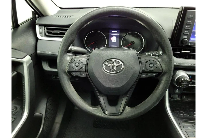 $25998 : Toyota RAV4 2022 XLE 4dr SUV image 10